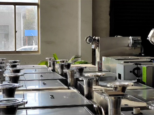 厨房餐饮污水排放提升设备不排水